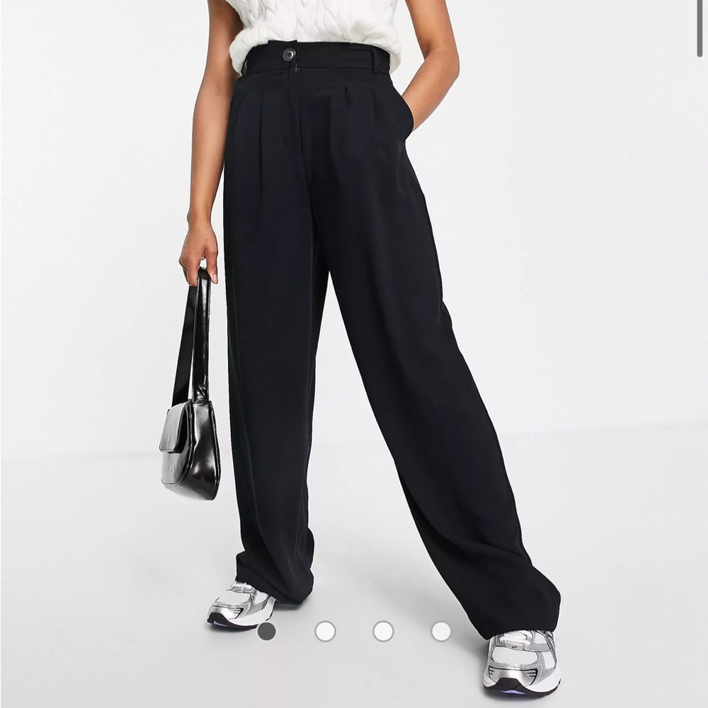 *NWT* Black Tailored elasticated waist wide leg pant